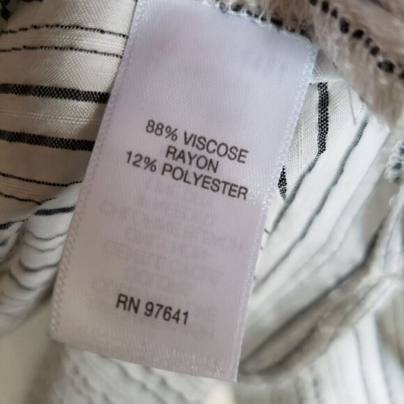 J.Jill Striped Textured Long Sleeve Top Button Up Side Slits Cream/Black Size S - Picture 10 of 11
